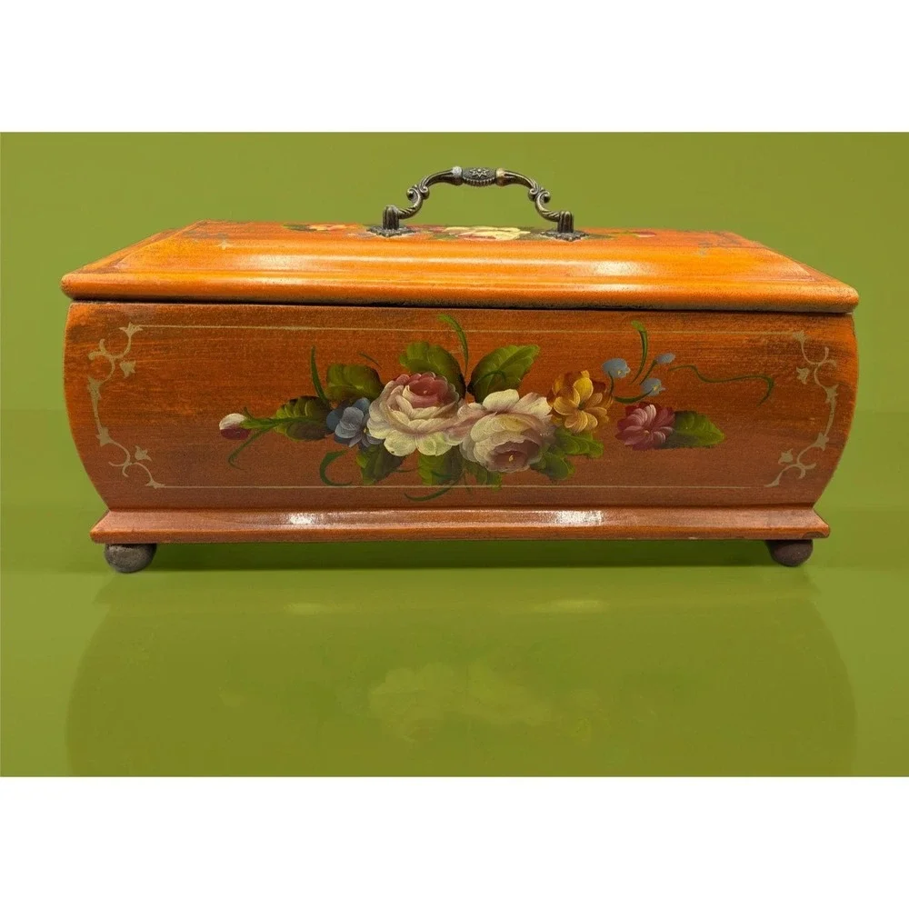 Vtg Hand‎ Painted Wooden Box Floral Design w/ Lid Storage Decorative